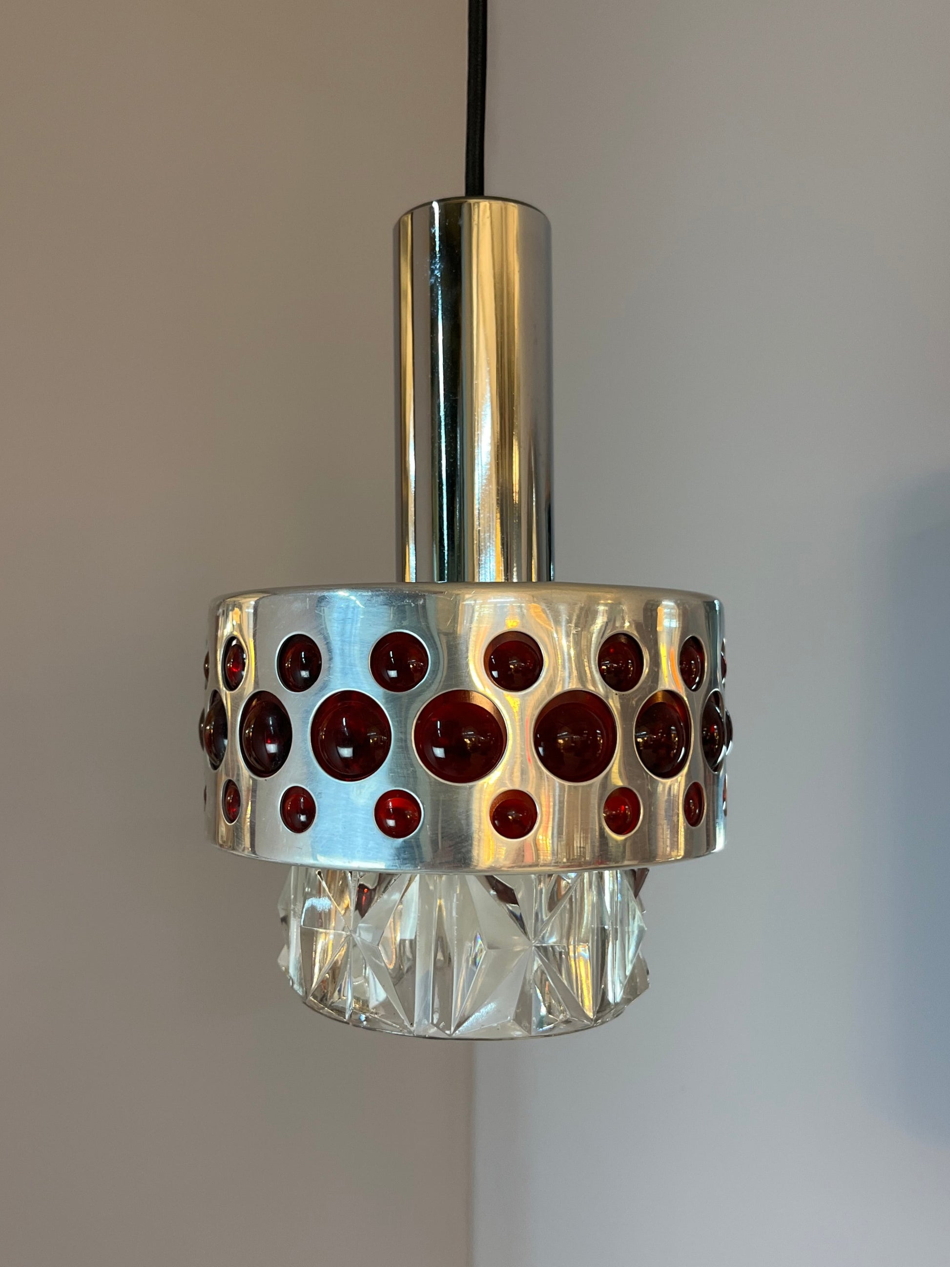 Hängelampe rot Chrom Kristallglas von Fischer Leuchten