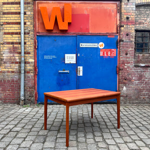 Ausziebarer Esstisch Teak von Henning Kjearnulf