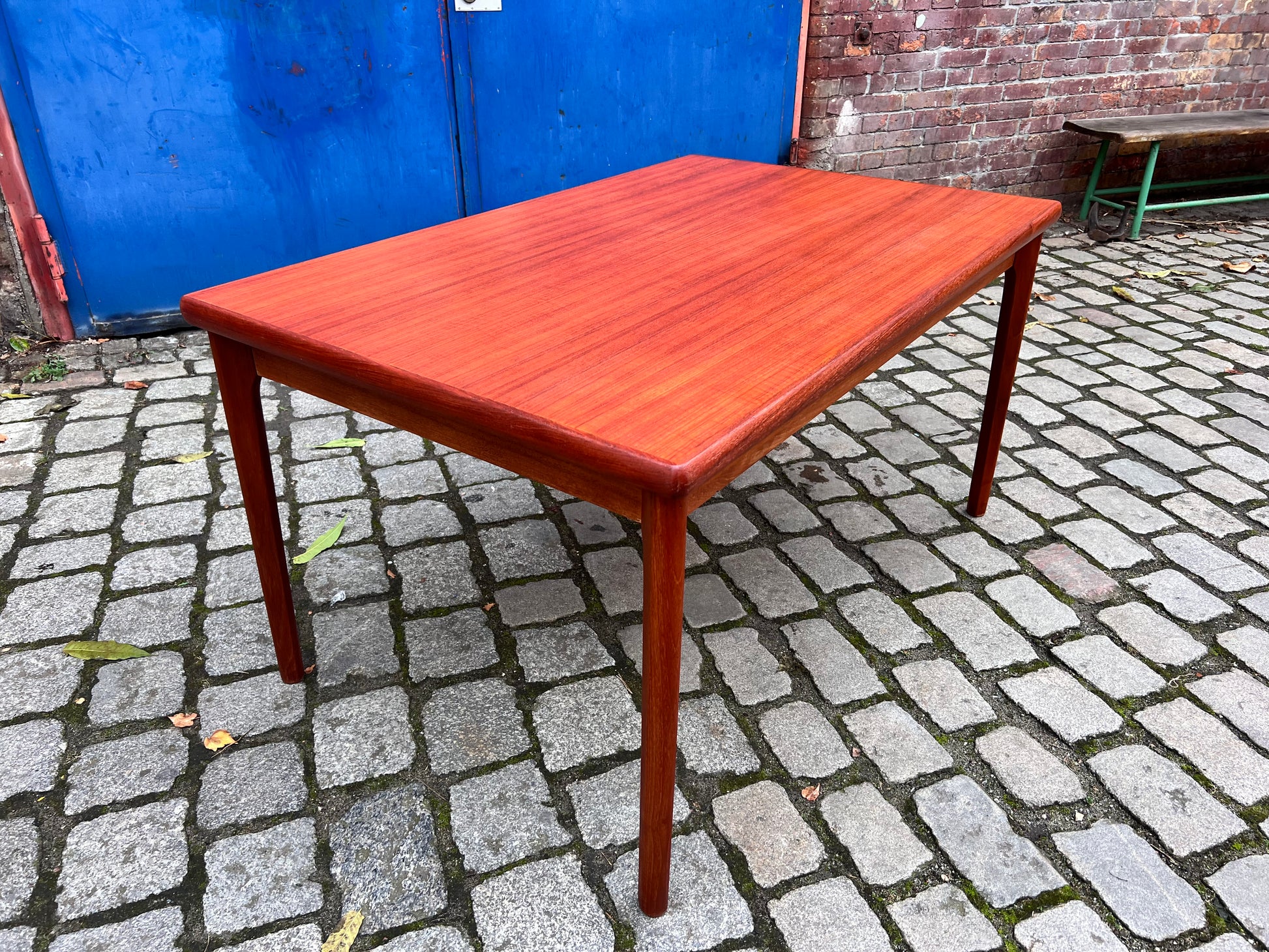 Ausziebarer Esstisch Teak von Henning Kjearnulf