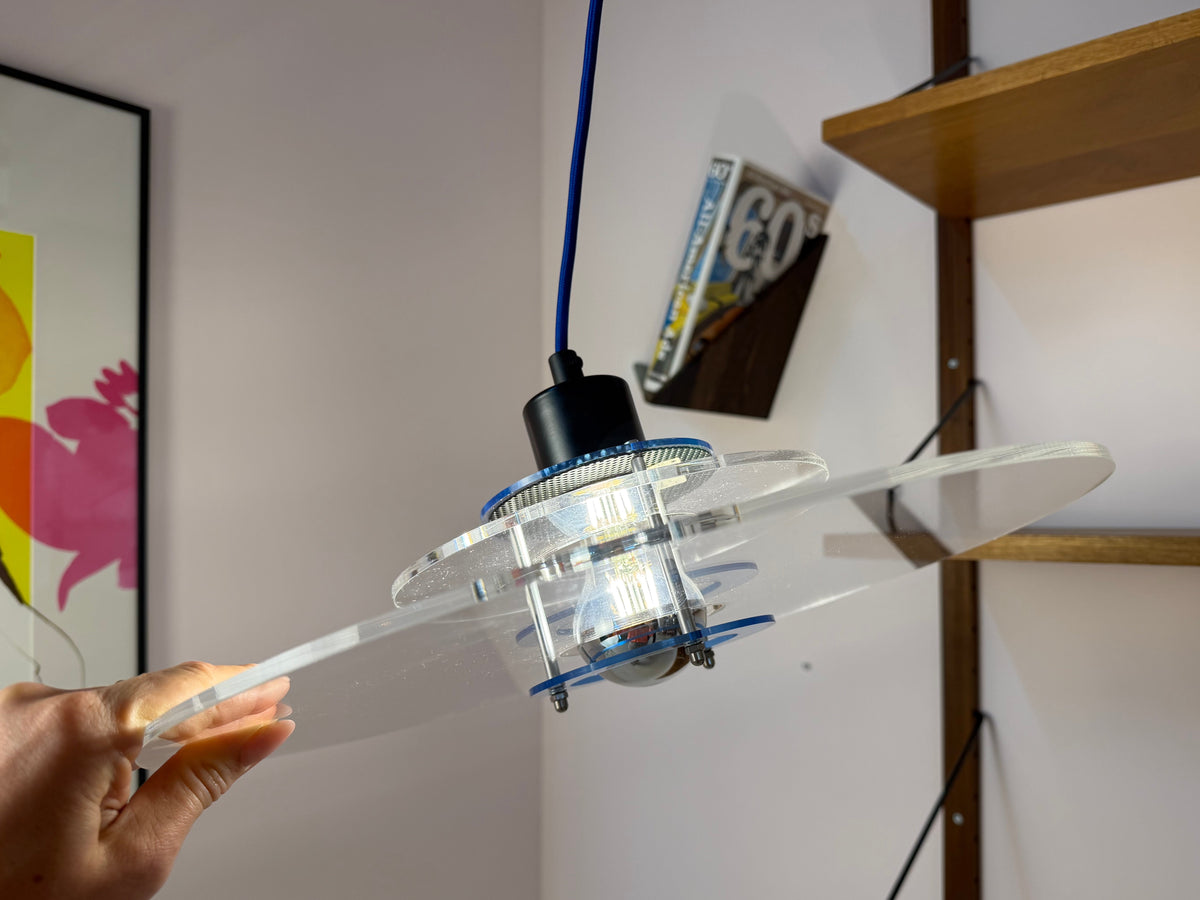 Lamellenlampe Modell Space Acrylglas von Design Light