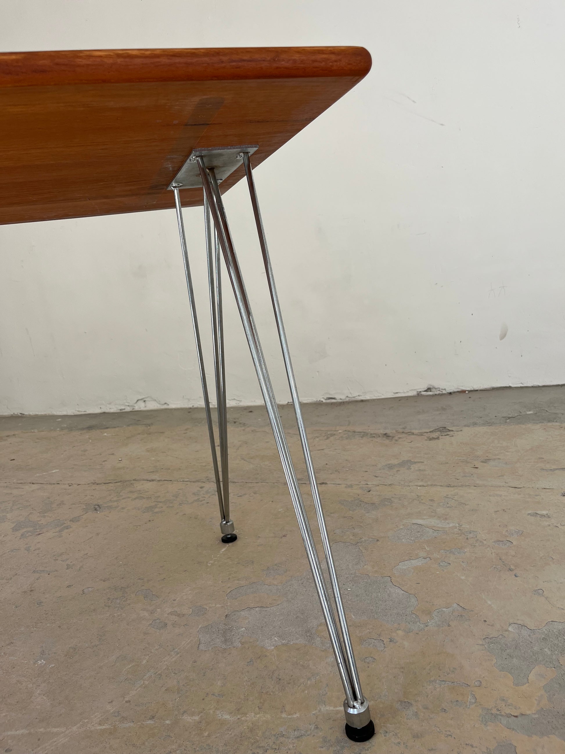 Esstisch / Schreibtisch Teak mit neuem Chromgestell von O. D. Møbler