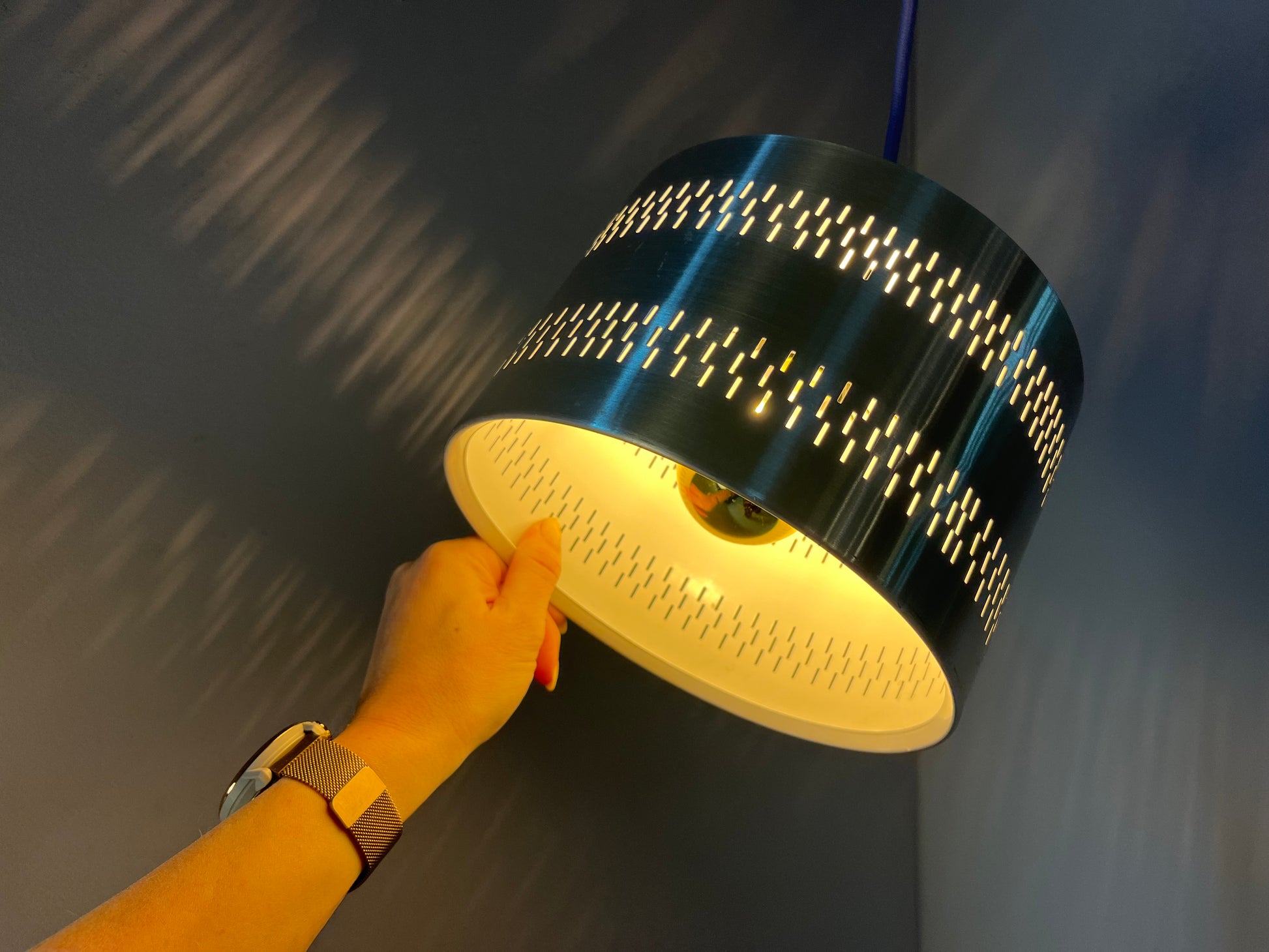 Hängelampe silber Aluminium aus Dänemark