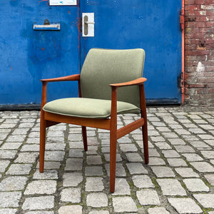 Sessel neu gepolstert grün Teak von Grete Jalk für Glostrup Møbelfabrik
