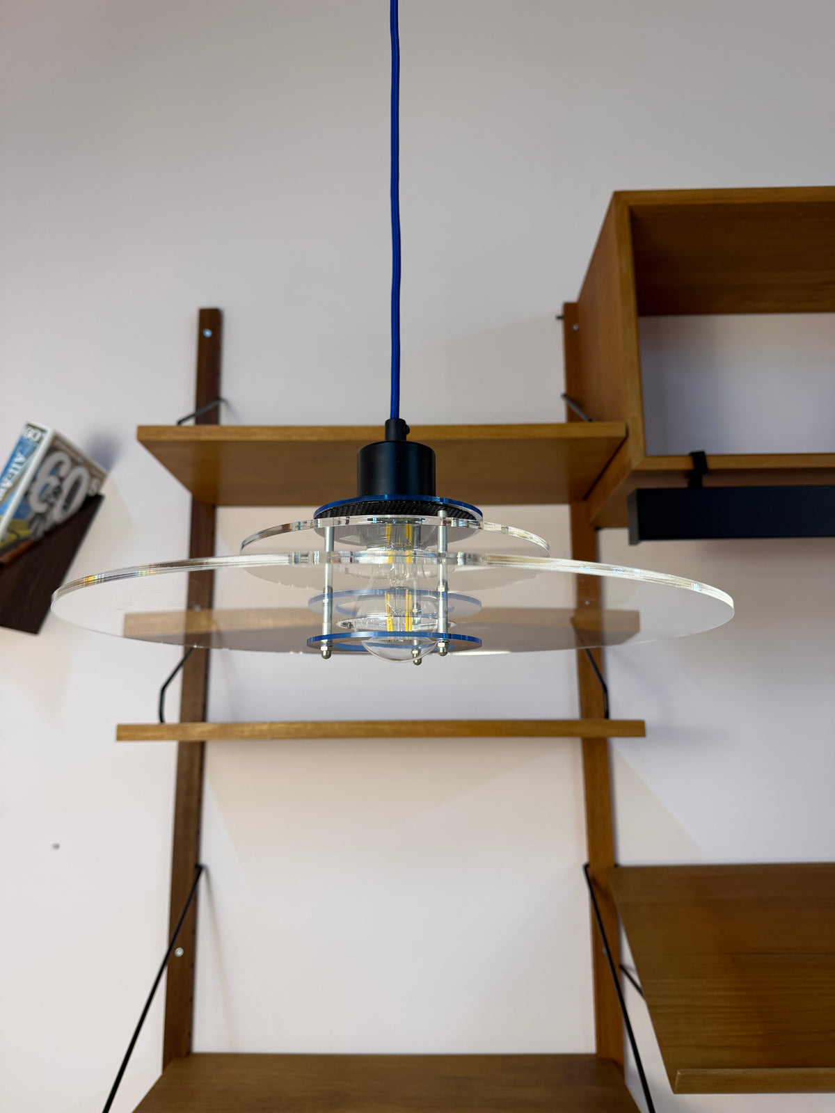 Lamellenlampe Modell Space Acrylglas von Design Light