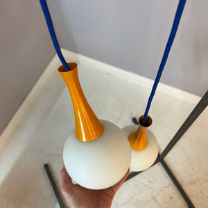 Kugellampe orange blau Opalglas von Richard Essig