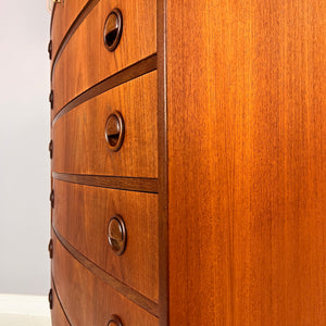 Kommode mit gerundeter Front Teak aus Dänemark