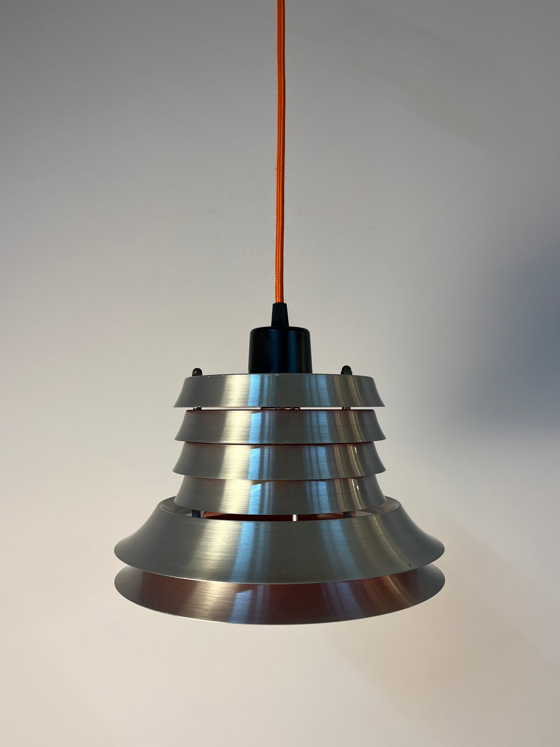 Lamellenlampe silber orange von Carl Thore für Granhaga