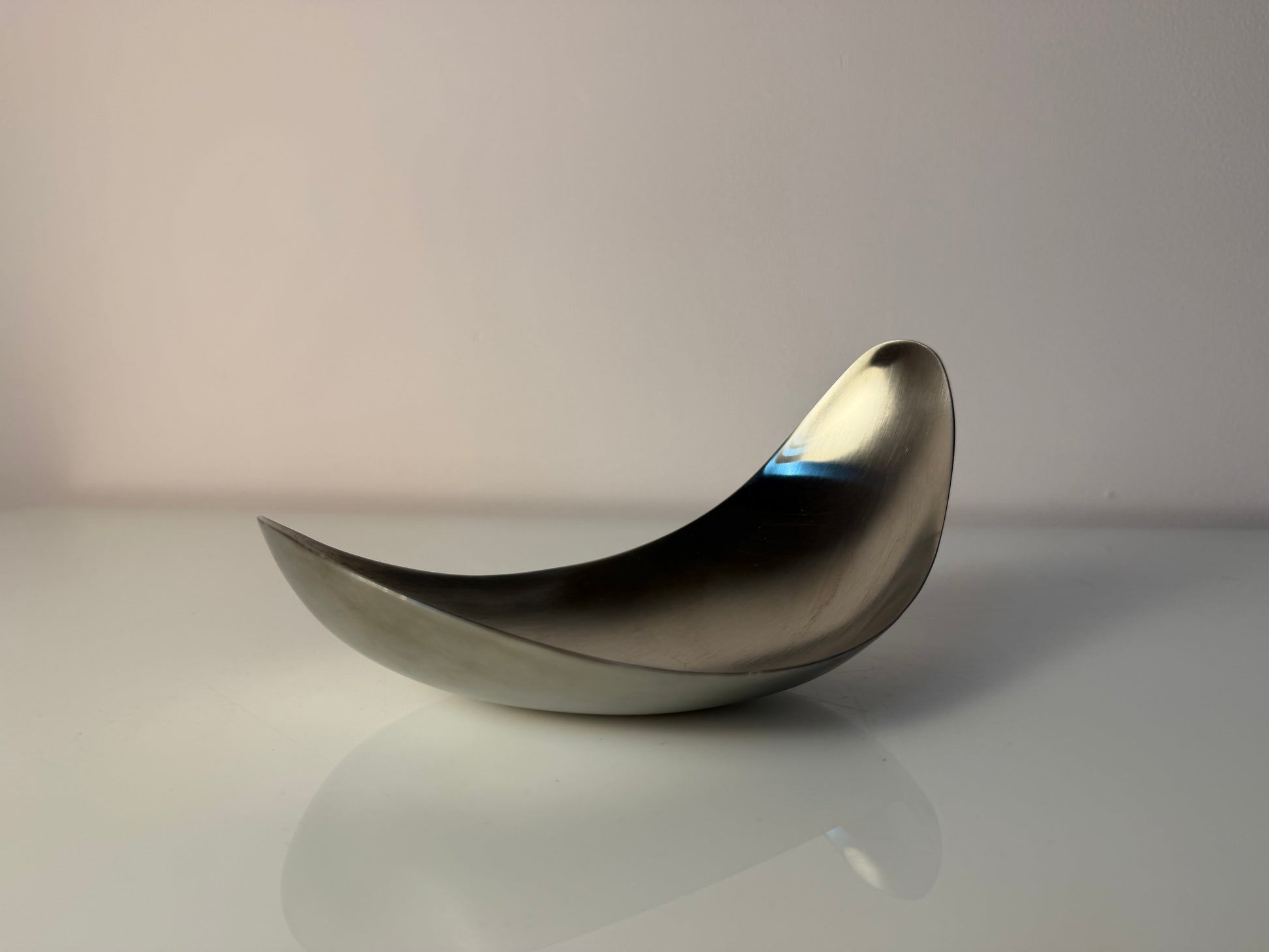 Servierschalen Leaf medium von Helle Damkjær für Georg Jensen