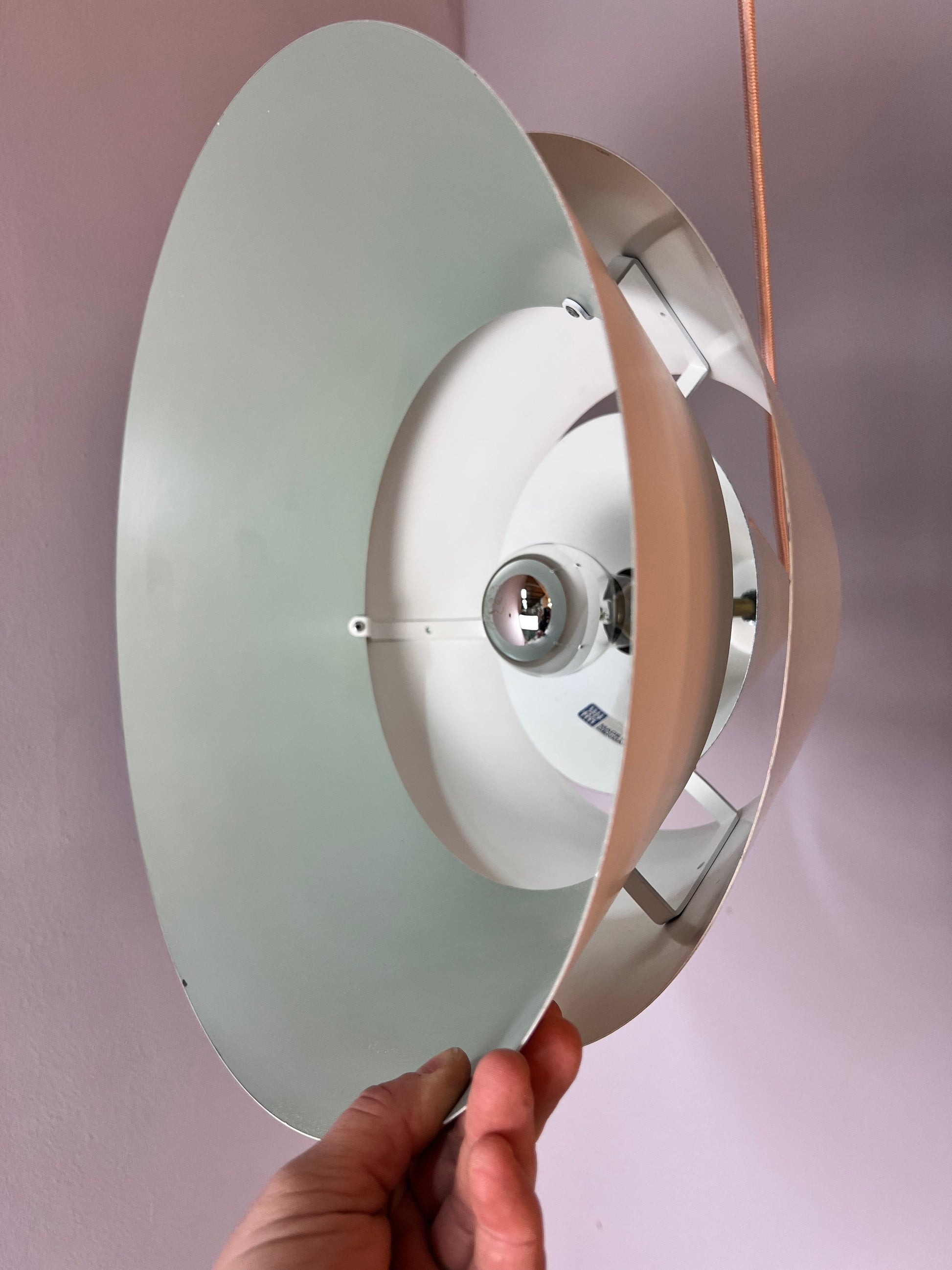 Lamellenlampe Zone weiß von Jo Hammerborg für Fog & Mørup