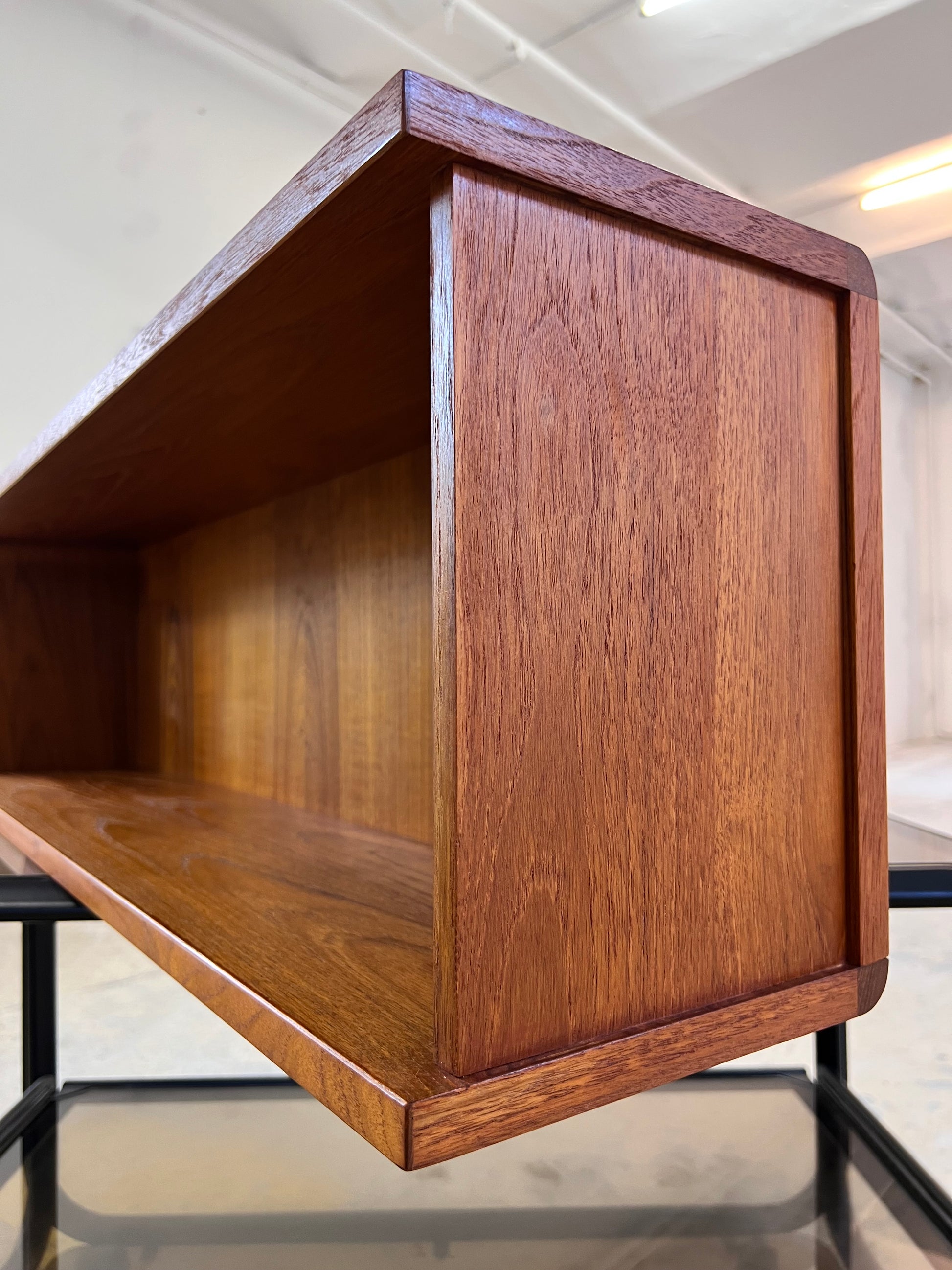 Schmales Regal Modul Teak