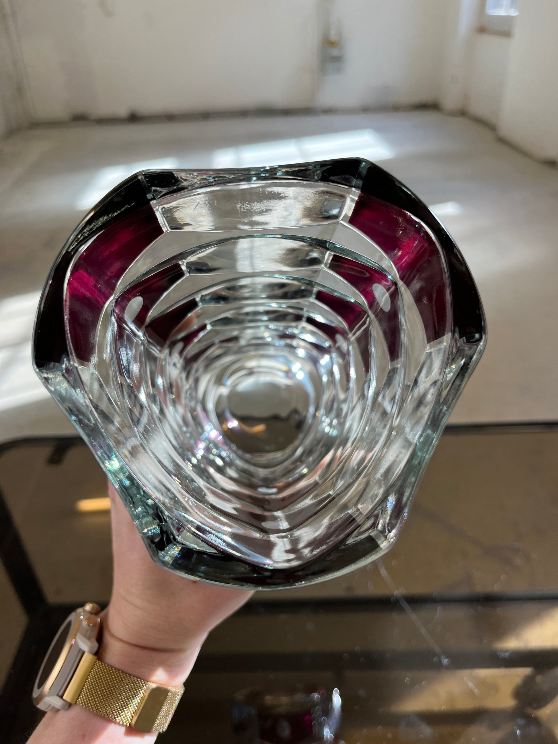 Set: 2 Vasen weinrot Glas von J.G. Durand für Luminarc