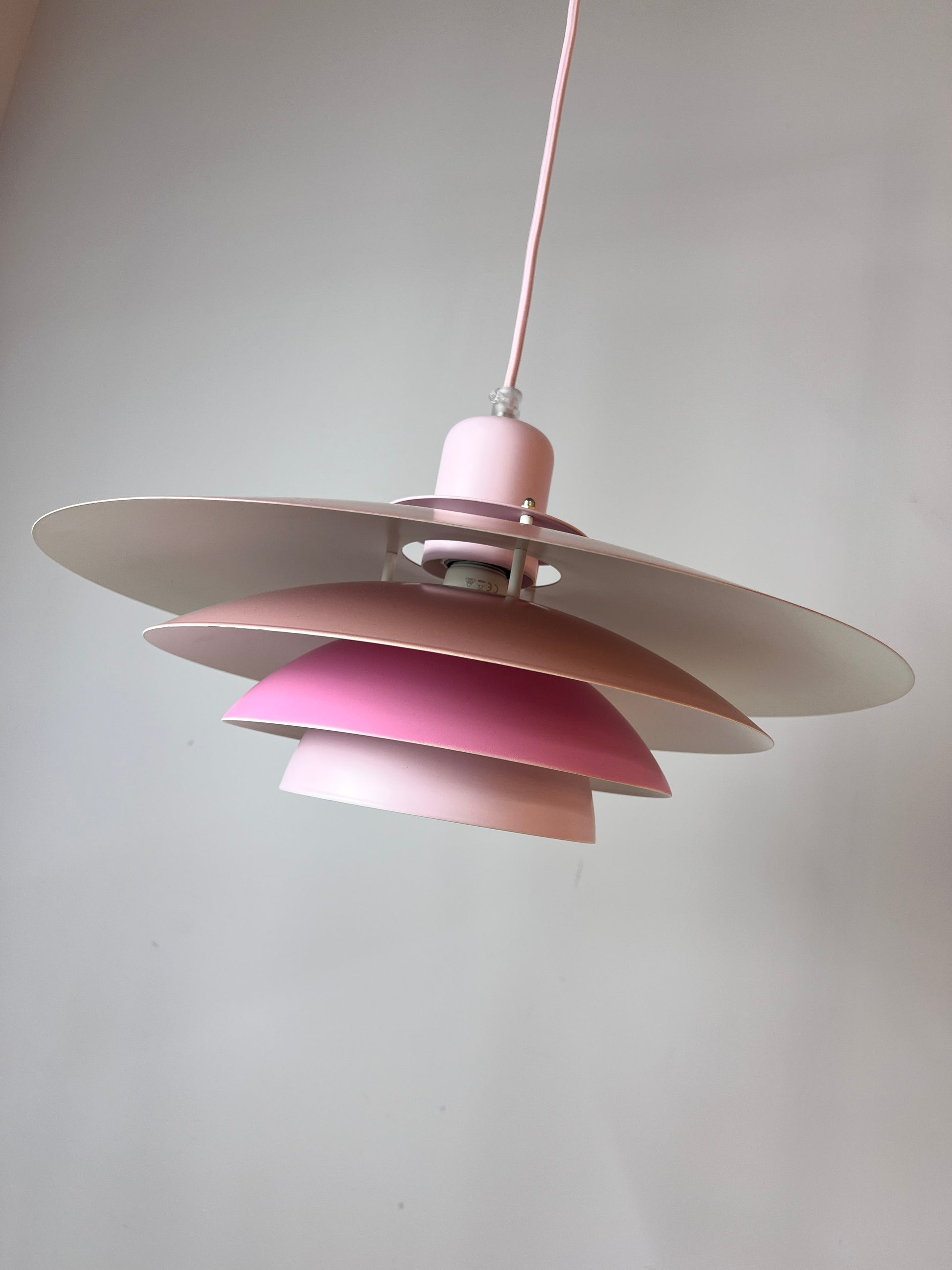 Lamellenlampe aus Dänemark in rosa