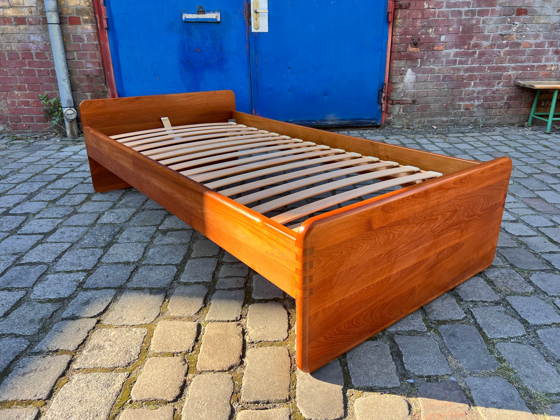 Gästebett Massivholz Teak 100x200 mit Matratze
