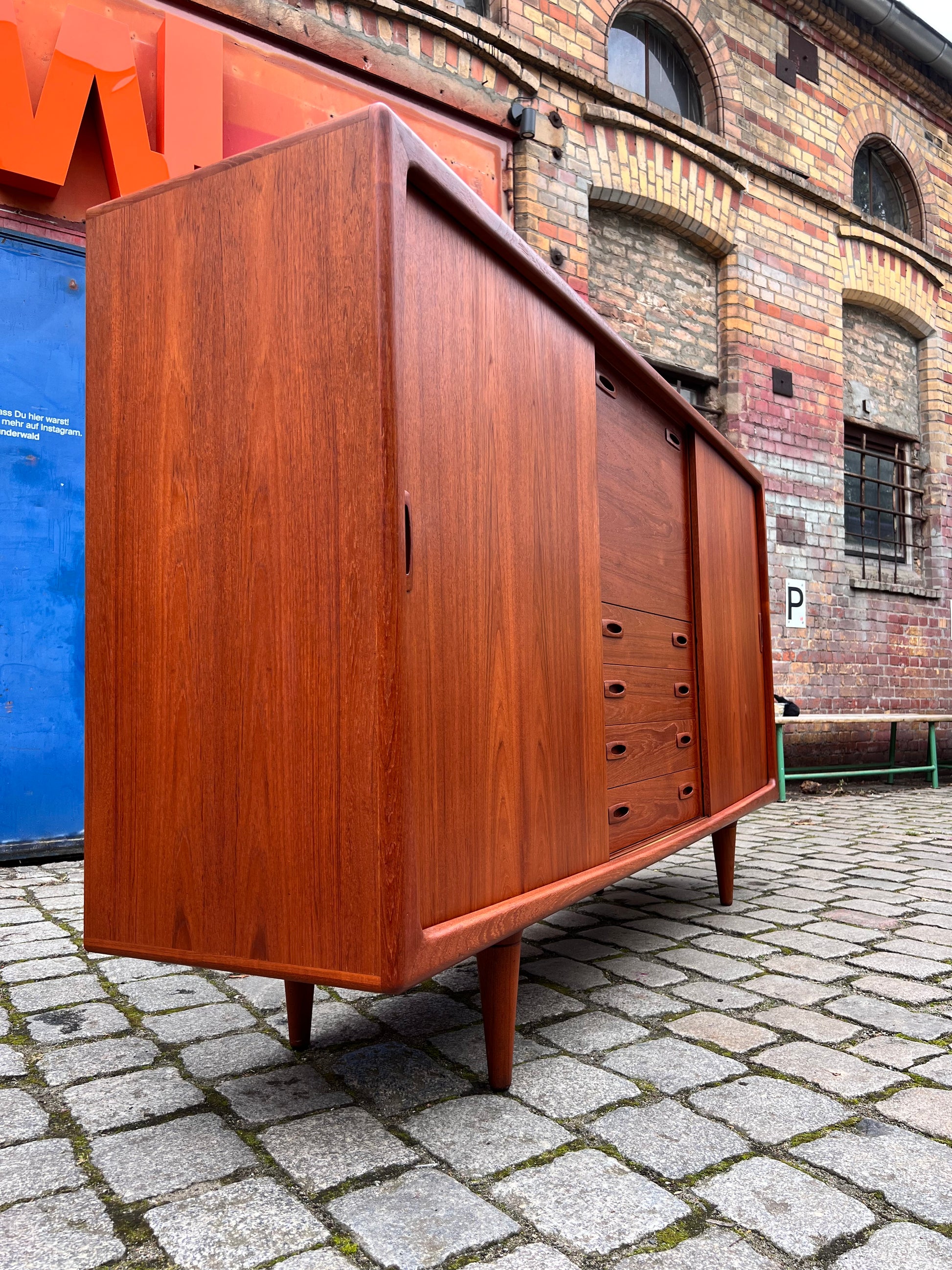 XXL Highboard Teak von H.P. Hansen aus Dänemark