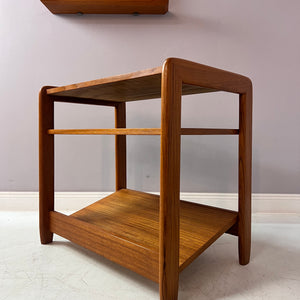 Coffee Table mit Magazinablage Teak