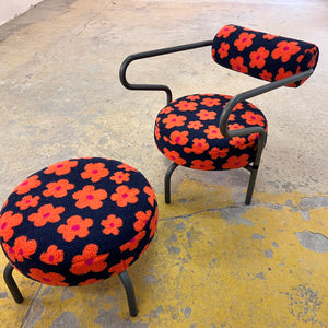 Set: Sessel & Hocker neu gepolstert aus der Serie The Natural Choice von Innovation Randers