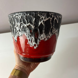 Blumentopf Fat Lava rot weiß von Jopeko Keramik