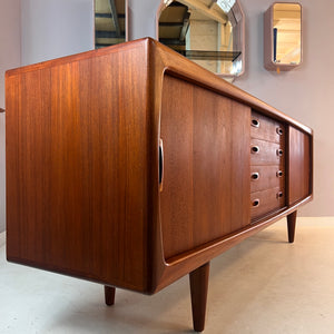Sideboard Teak von H.P. Hansen