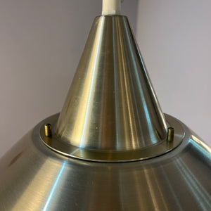 Lamellenlampe Silber Messing mit gelbem Innenleben von Granhaga