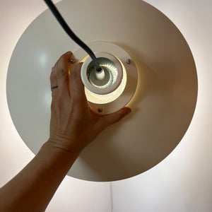 Lamellenlampe Dänemark cremeweiss