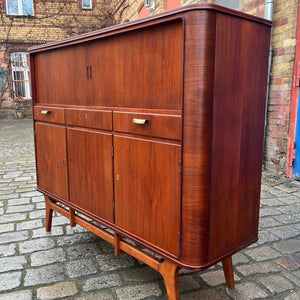 Highboard Teak mit Jalousietüren aus Dänemark