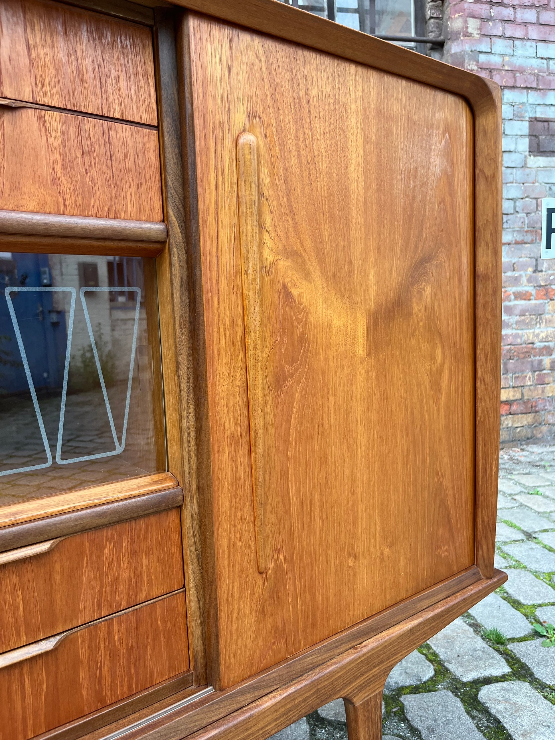 Highboard mit Vitrine Teak aus Dänemark