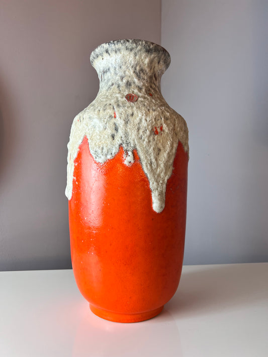 Vase Fat Lava 1439/40 orange weiß von Uebelacker Keramik