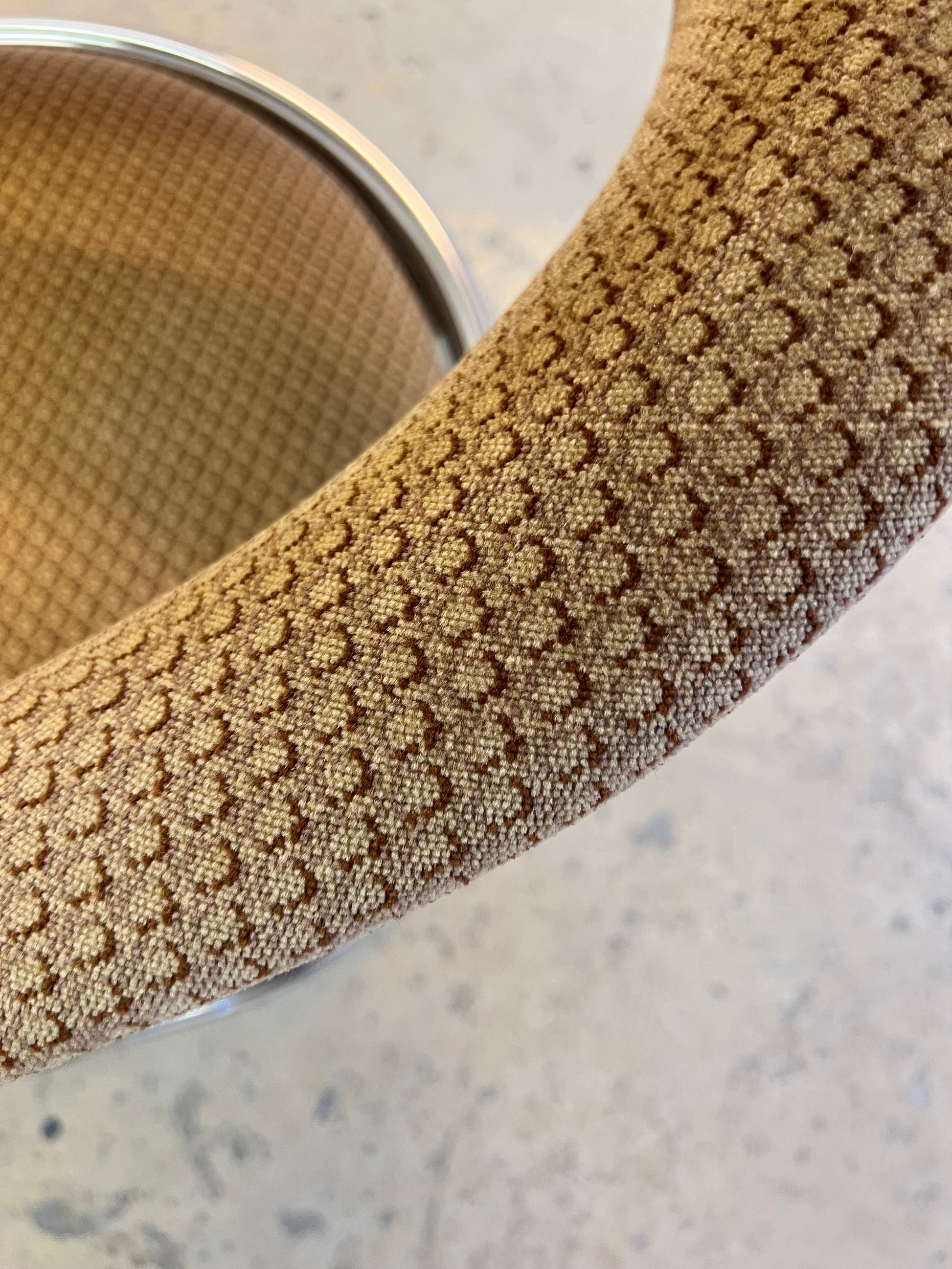 Freischwinger beige Chrom von Giotto Stoppino - Sehr guter Zustand