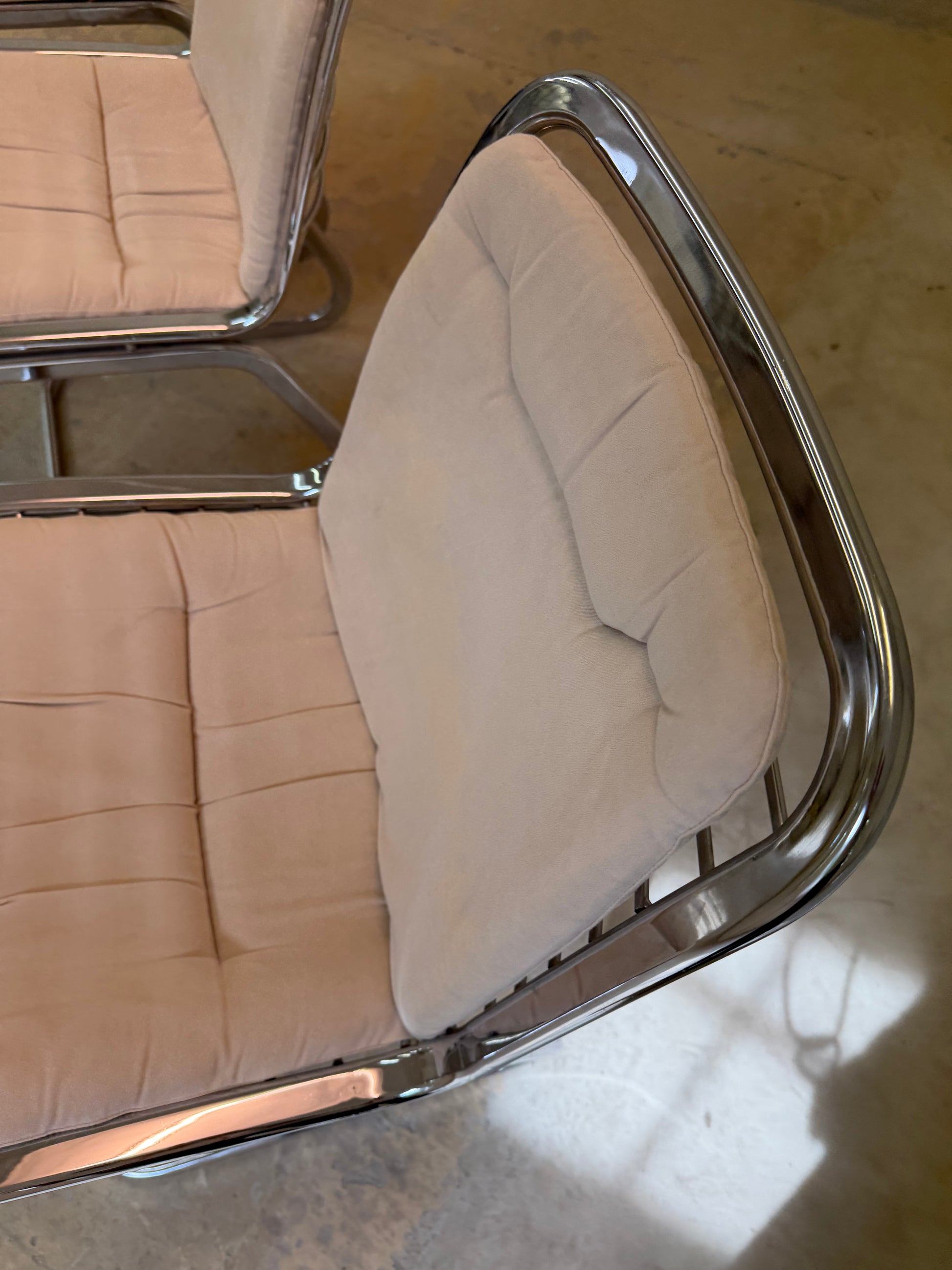 Set: 4x Freischwinger Chrom mit Sitzpolster creme von Gastone Rinaldi für Rima