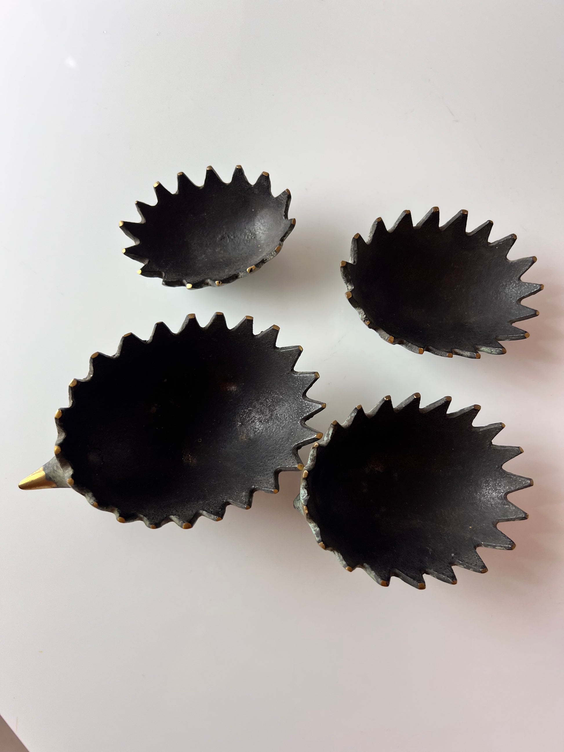 Aschenbecher Igel Messing von Walter Bosse