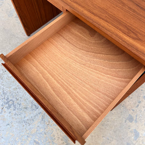 Schreibtisch Teak mit extra Laptop-Fach aus Dänemark