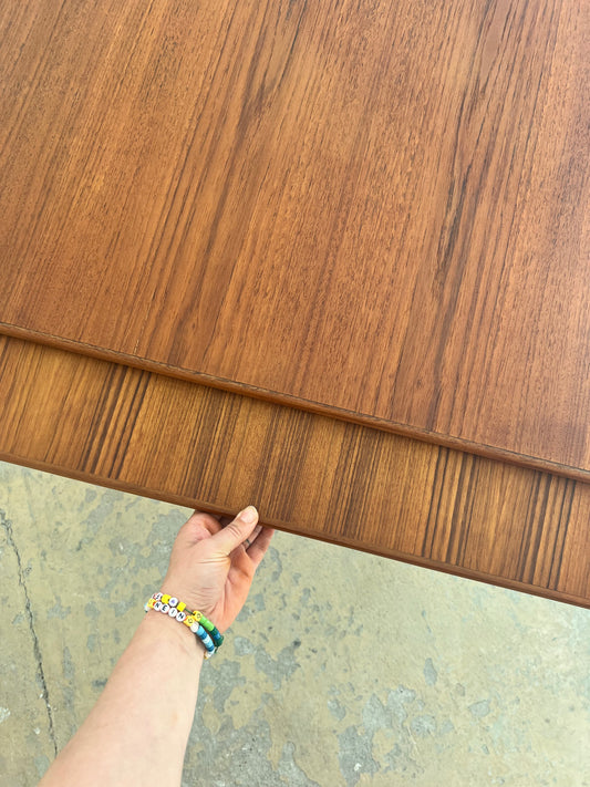 Ausziehbarer Esstisch Teak aus Dänemark