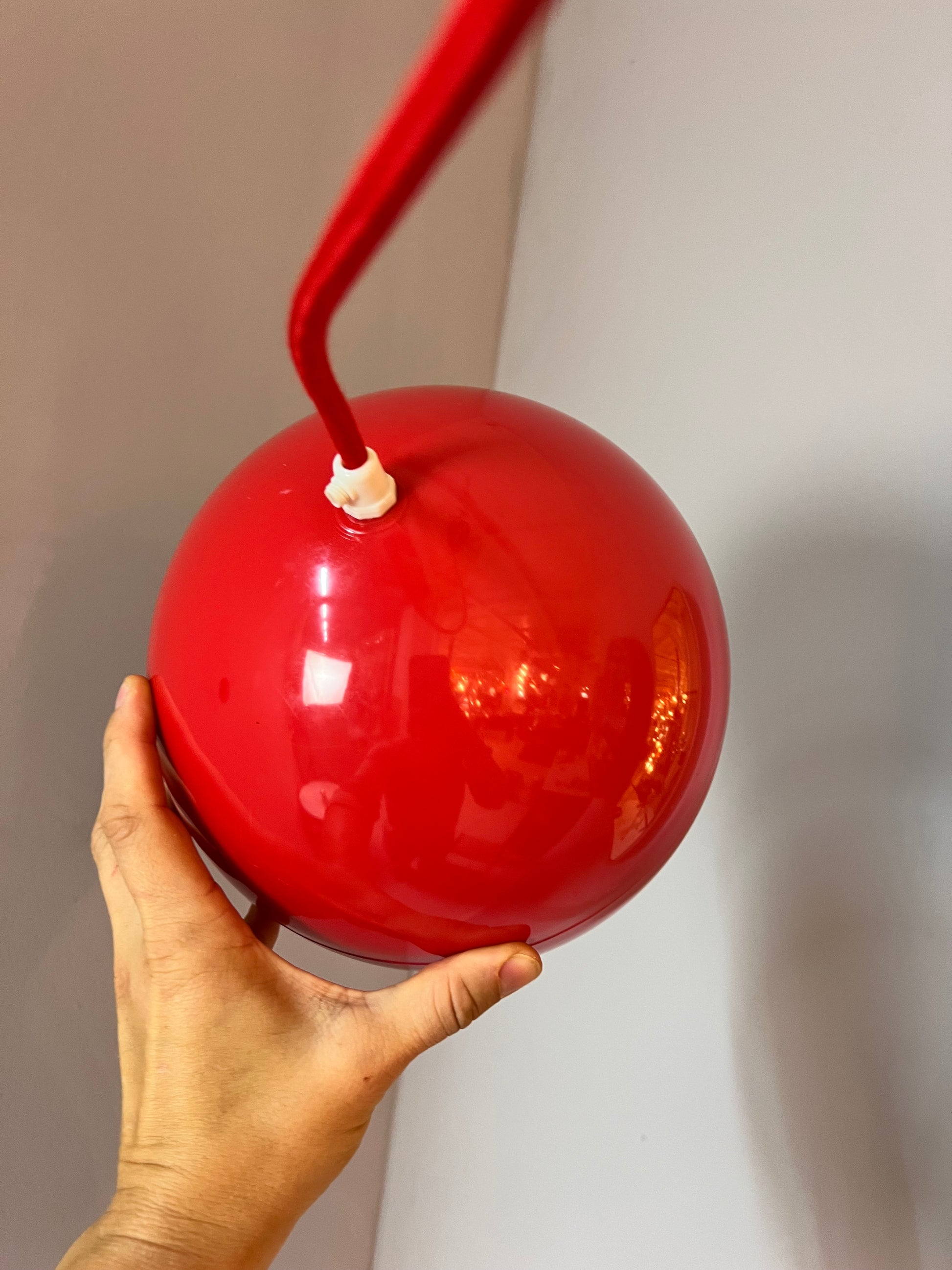 Kugellampe Kunststoff rot