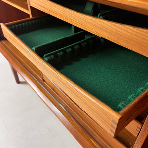 Sideboard Teak von Isabel Bernhard für Pedersen & Sohn aus Dänemark