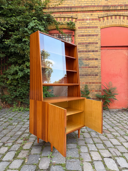 Aufsatzschrank mit Vitrine von VEB Möbelindustrie Halle