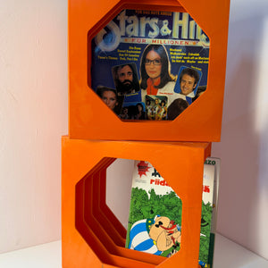 Schallplattenständer orange von Schweizer Design