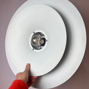 Lamellenlampe 'Radius' weiß von Erik Blaslev für Fog & Mørup