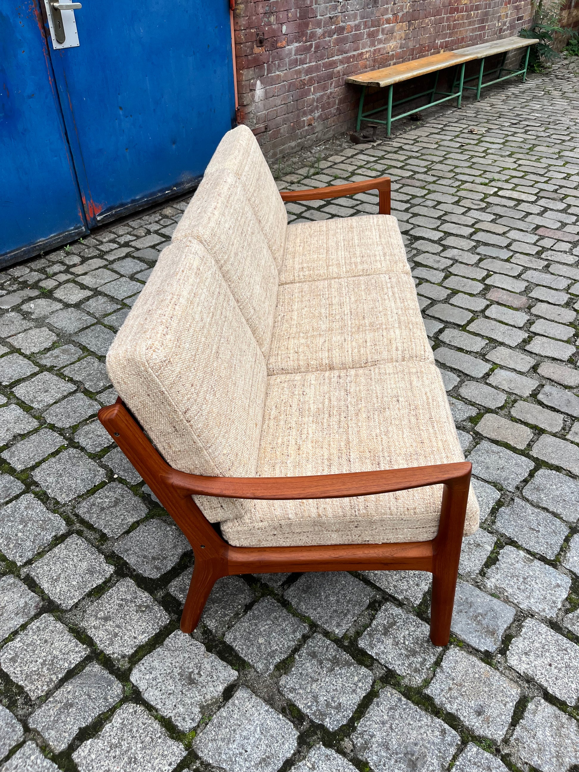 3-Sitzer Sofa Senator beige Wolle Teak von Ole Wanscher für Cado
