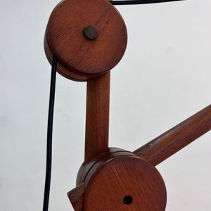 Stehlampe mit verstellbarem Arm & Gegengewicht aus Dänemark