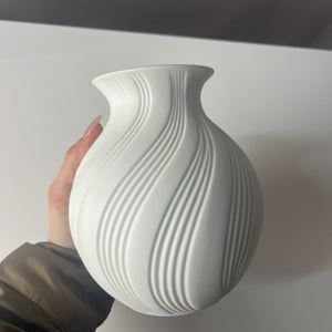 Vase 0216 Biskuitporzellan von Manfred Frey für Kaiser