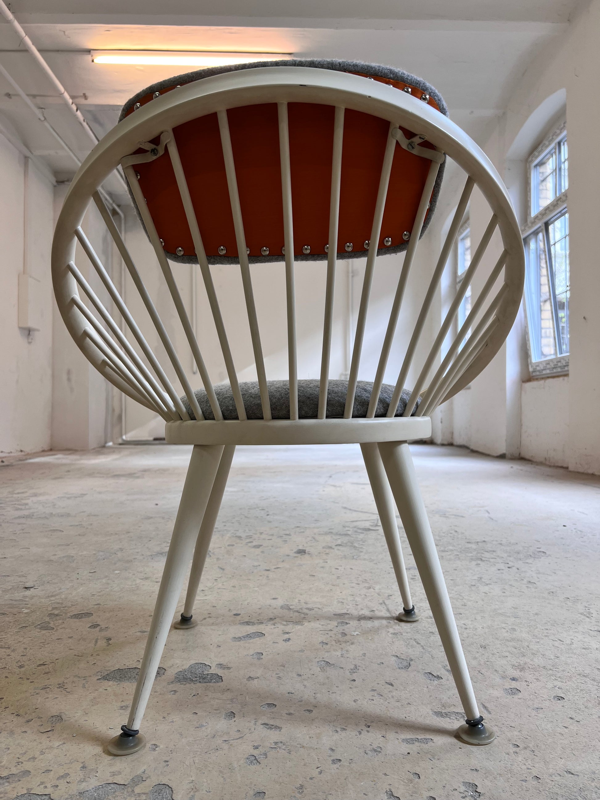 Circle Chair weiß von Yngve Ekström für Swedese