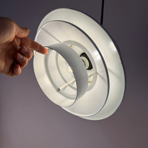 Lamellenlampe Hochglanz weiß Messing aus Dänemark