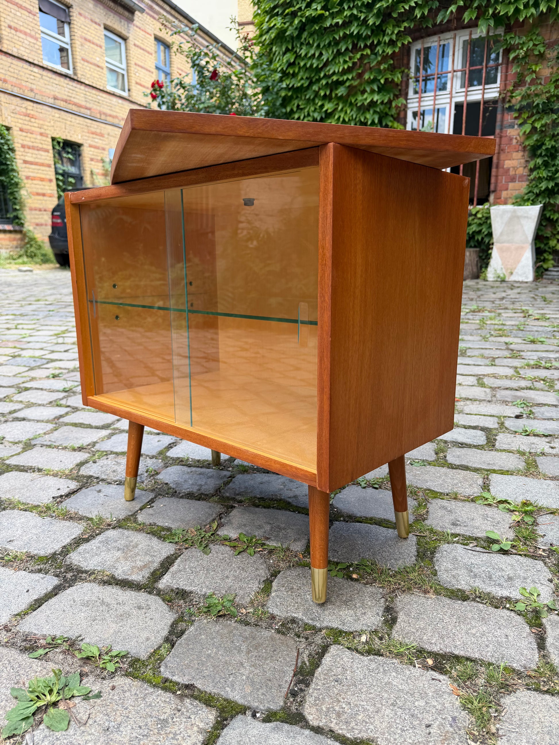 Fernsehvitrine Sapelli-Mahagoni mit drehbare Platte