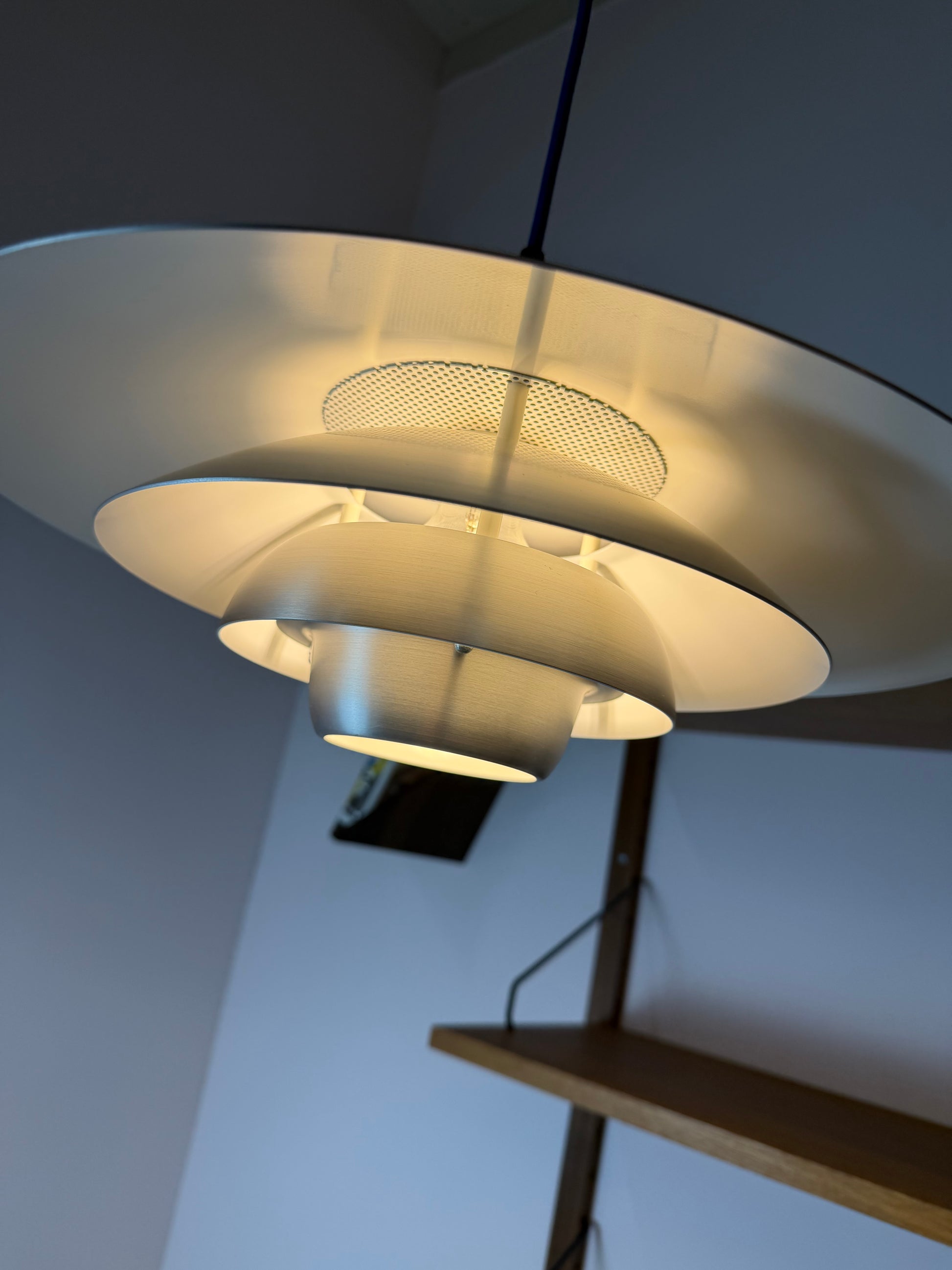 Lamellenlampe Modell Dania 2040 silber von Kurt Wiborg für JEKA