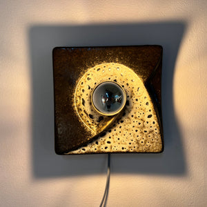 Wandlampe braun weiß Keramik von WGP PAN