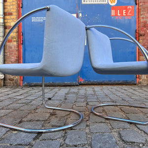 Freischwinger „Lens“ hellblau Cord & Chrom von Giovanni Offredi für Saporiti Italia