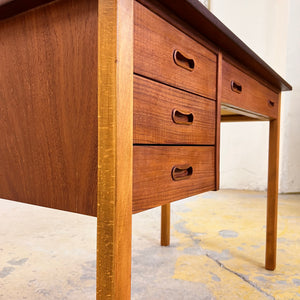 Schreibtisch Teak aus Dänemark