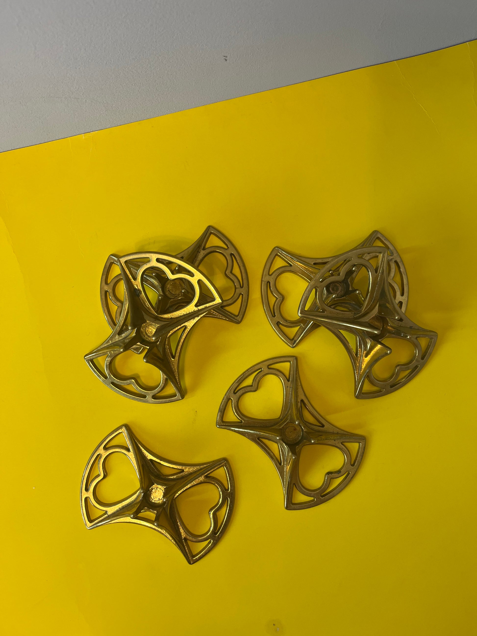 Kerzenständer Messing mit Herzen