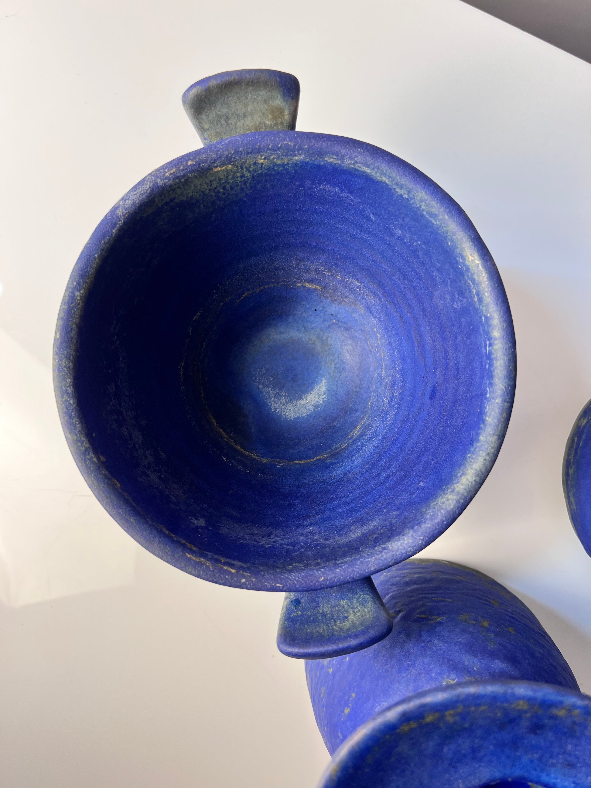 Set: Vase, Kerzenständer & Schale blau von Majolika Keramik Manufaktur