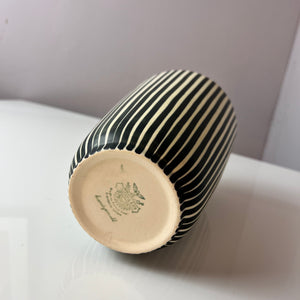 Handbemalte Vase creme schwarz von Maria Köhler für Villeroy & Boch